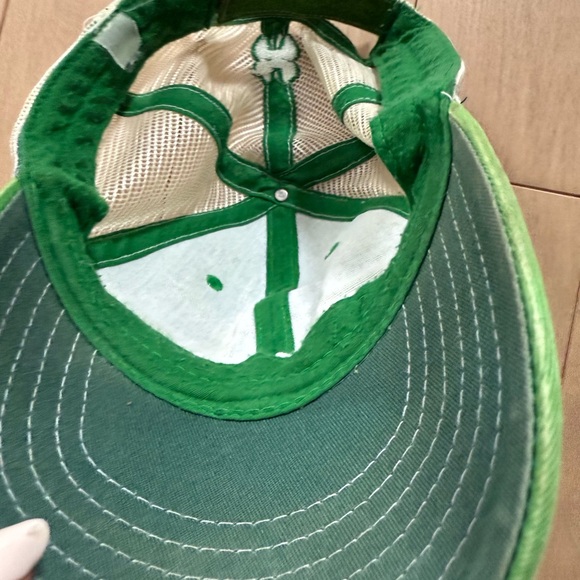 …sold…Budweiser Lime Green Cap with White Embroidery - Picture 4 of 5